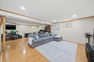 1907 Jeanette Ave, Saint Charles, IL 60174 - Photo 33