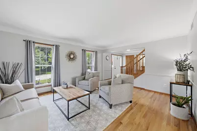 1907 Jeanette Avenue, Saint Charles, IL 60174 - Photo 5