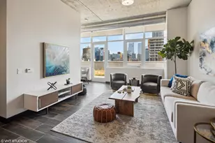 171 N Aberdeen St, Chicago, IL 60607 - Photo 3
