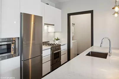 171 N Aberdeen Street #608, Chicago, IL 60607 - Photo 9