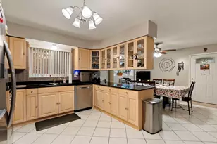 8729 W Summerdale Ave, Chicago, IL 60656 - Photo 7