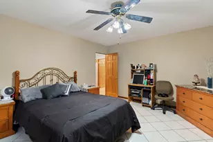 8729 W Summerdale Ave, Chicago, IL 60656 - Photo 15