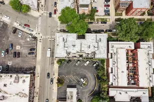 735 W Waveland Ave, Chicago, IL 60613 - Photo 9