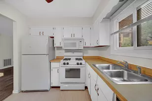 1659 Dover Ct, Wheaton, IL 60189 - Photo 5