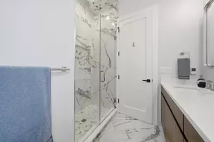 1145 W Addison St, Chicago, IL 60613 - Photo 19