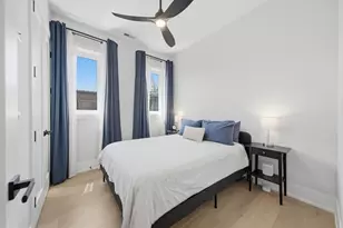 1145 W Addison St, Chicago, IL 60613 - Photo 13