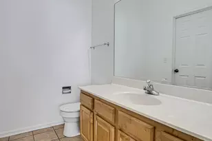 2884 Cedar Glade Dr, Naperville, IL 60564 - Photo 9