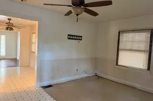 612 Ellis Ave, Rockford, IL 61103 - Photo 13