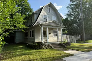 612 Ellis Ave, Rockford, IL 61103 - Photo 3