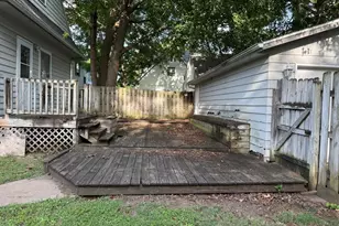 612 Ellis Ave, Rockford, IL 61103 - Photo 7