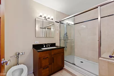 [Address not provided], Chicago, IL 60657 - Photo 15