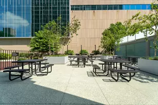 [Address not provided], Chicago, IL 60657 - Photo 19