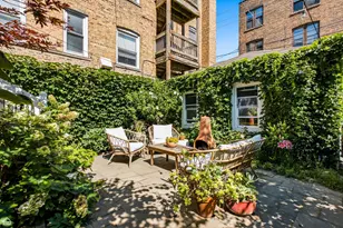 3038 W Diversey Ave, Chicago, IL 60647 - Photo 17