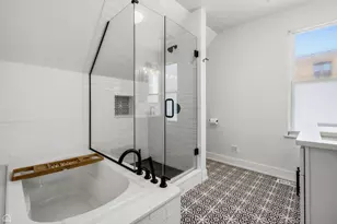 3038 W Diversey Ave, Chicago, IL 60647 - Photo 23