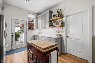3038 W Diversey Ave, Chicago, IL 60647 - Photo 15