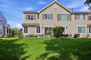 32492 N Rushmore Ave, Lakemoor, IL 60051 - Photo 3
