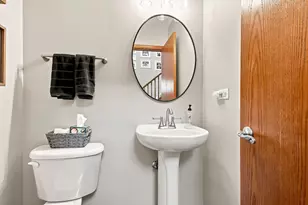 32492 N Rushmore Ave, Lakemoor, IL 60051 - Photo 23