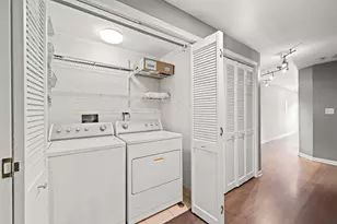 1523 N Ashland Ave, Chicago, IL 60622 - Photo 13