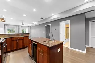 1523 N Ashland Ave, Chicago, IL 60622 - Photo 5
