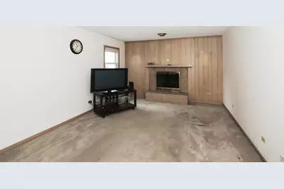 101 N Eastern Avenue, Bartlett, IL 60103 - Photo 21