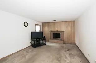 101 N Eastern Ave, Bartlett, IL 60103 - Photo 21
