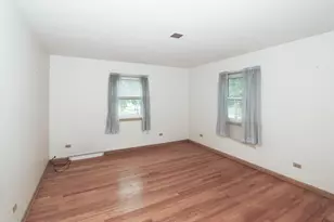 101 N Eastern Ave, Bartlett, IL 60103 - Photo 13