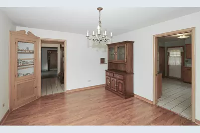 101 N Eastern Avenue, Bartlett, IL 60103 - Photo 5