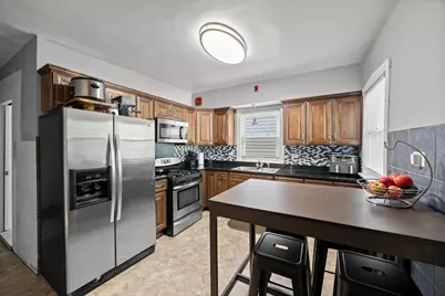 8328 S Essex Avenue, Chicago, IL 60617 - Photo 13