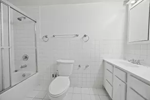 8328 S Essex Ave, Chicago, IL 60617 - Photo 17