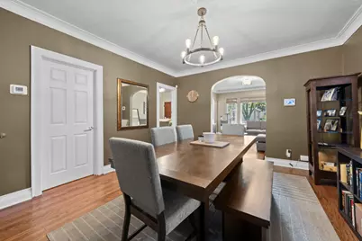 8328 S Essex Avenue, Chicago, IL 60617 - Photo 5