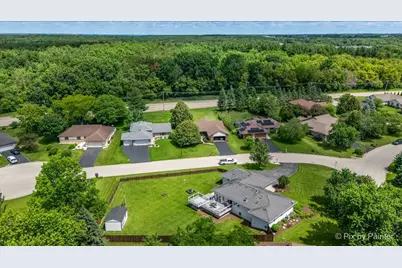 7585 Derby Close, Caledonia, IL 61011 - Photo 55