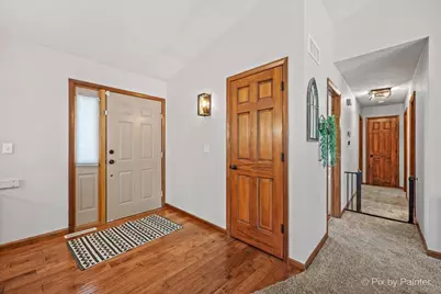 7585 Derby Close, Caledonia, IL 61011 - Photo 7