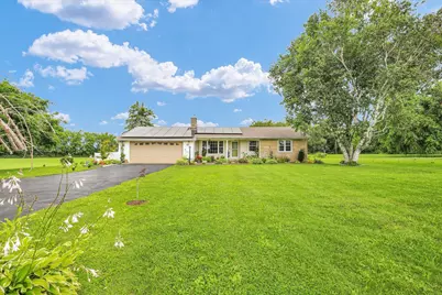 601 W Woodyard Avenue, Ridge Farm, IL 61870 - Photo 1