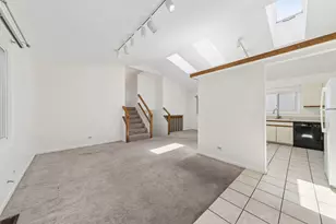 9 Morningside Dr, Roselle, IL 60172 - Photo 5