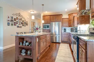 1459 Equestrian Dr, Grayslake, IL 60030 - Photo 7