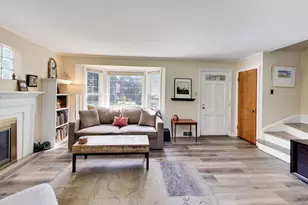 6028 N Whipple St, Chicago, IL 60659 - Photo 3