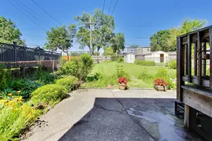 6028 N Whipple St, Chicago, IL 60659 - Photo 25