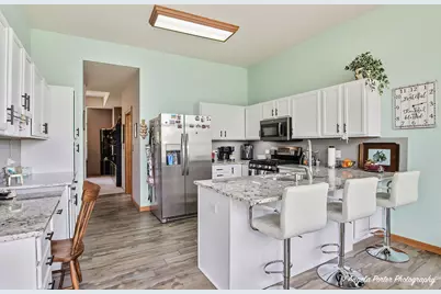 4641 4th Street, Winthrop Harbor, IL 60096 - Photo 3