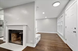 7087 N McAlpin Ave, Chicago, IL 60646 - Photo 5