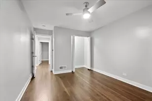 7087 N McAlpin Ave, Chicago, IL 60646 - Photo 19