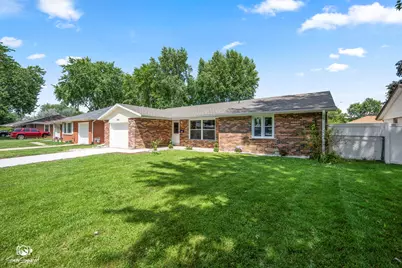 292 Ashley Drive, Bourbonnais, IL 60914 - Photo 1