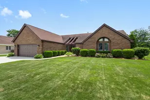 252 Miller St, Beecher, IL 60401 - Photo 3
