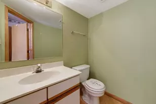 7420 Maple Dr, Justice, IL 60458 - Photo 13