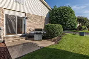 7420 Maple Dr, Justice, IL 60458 - Photo 25