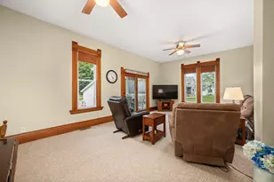 204 E Navaho Ave, Shabbona, IL 60550 - Photo 15