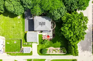 204 E Navaho Ave, Shabbona, IL 60550 - Photo 39