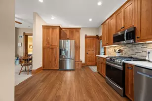 204 E Navaho Ave, Shabbona, IL 60550 - Photo 17