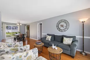 10228 W 151st St, Orland Park, IL 60462 - Photo 3