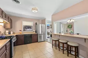 10228 W 151st St, Orland Park, IL 60462 - Photo 5