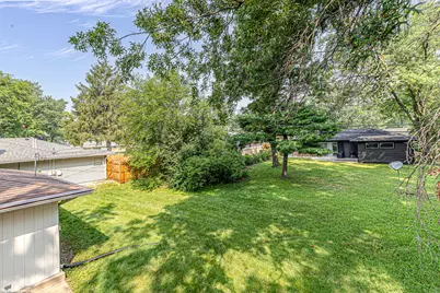 560 Lakewood Boulevard, Park Forest, IL 60466 - Photo 17